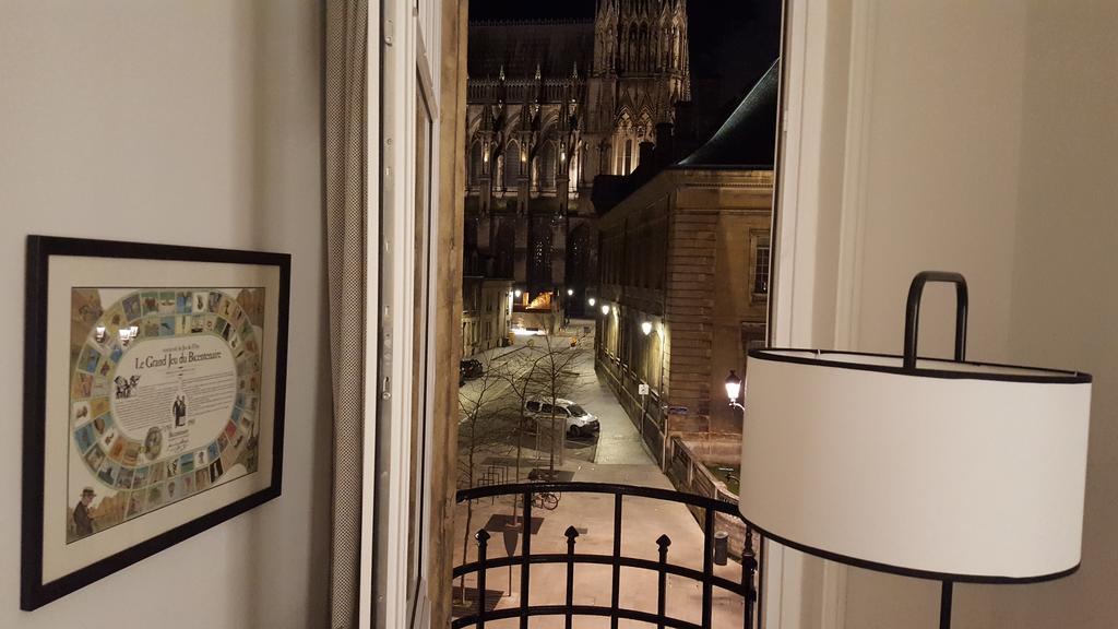 Les Berceaux De La Cathedrale Apartment Reims Exterior photo